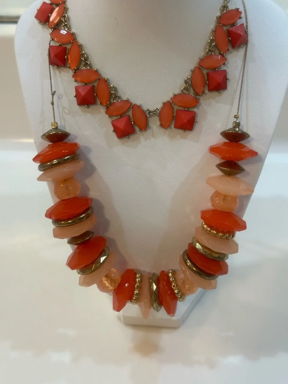 Vibrant Shades of Orange Statement Jewelry Lot 6 Multi-Strand & Dainty Necklaces - Picture 9 of 16